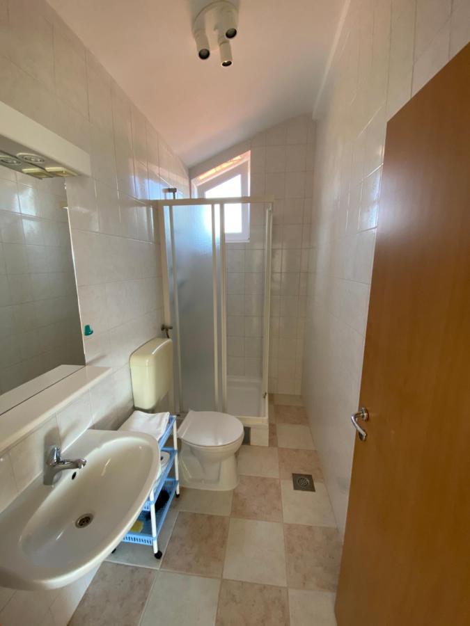 Apartments Matlovac Ždrelac Extérieur photo